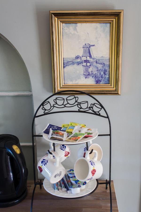B&B Wilhelmina'S Cottage Ridderkerk Extérieur photo